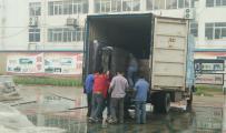 客戶案例-河南鄭州閱報欄、滅蚊燈箱冒雨發(fā)貨
